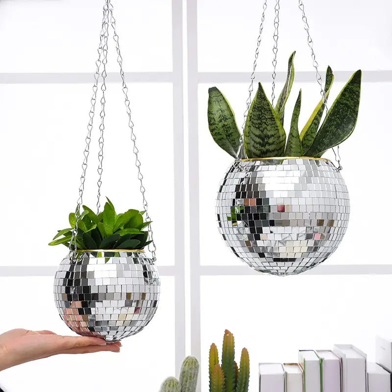 Glimmer Globe Hanging Pot