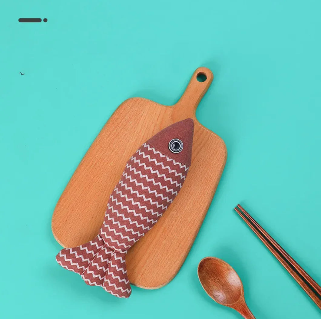 Kitty Linen Fish Game